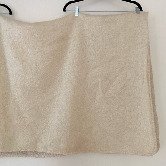 Pottery Barn Faux Sherpa and Mohair Throw Blanket Ivory Cream Color 50x60 Inches - Picture 8 of 15